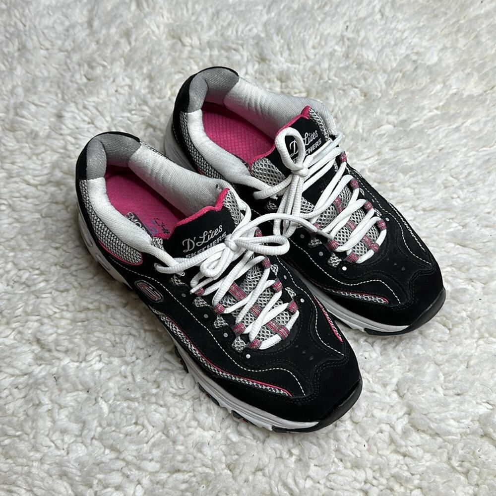 Skechers D’Lites Memory Foam Comfort Sneakers Black Pink Fun Running Exercise
